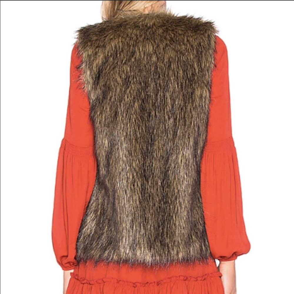 Jack by BB Dakota Belding Faux Fur Vest - Picture 2 of 2